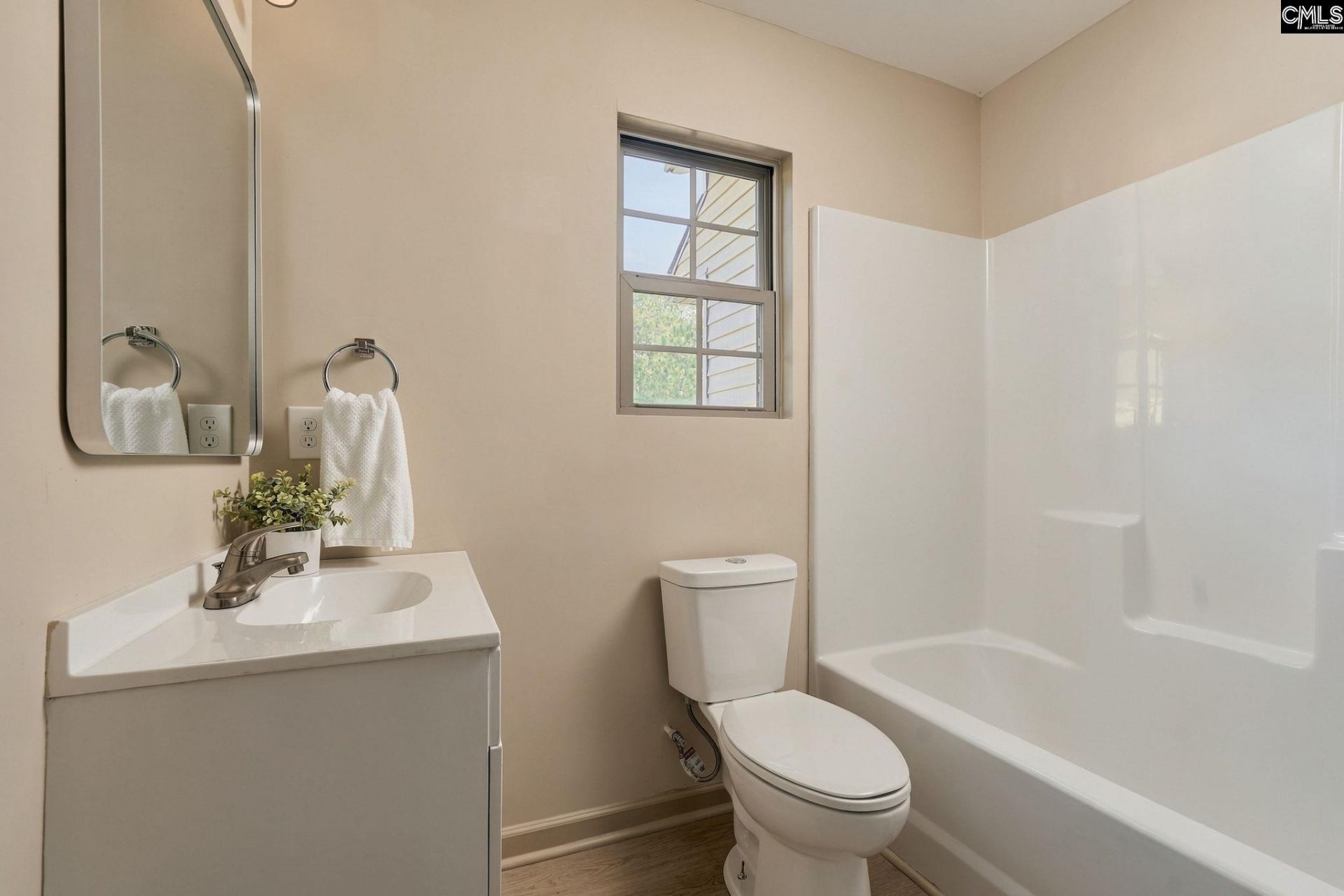 160 Graydon Court  Photo 26