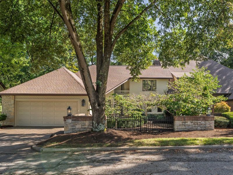 181 Whieldon Lane , Worthington, OH 43085 Photo 1