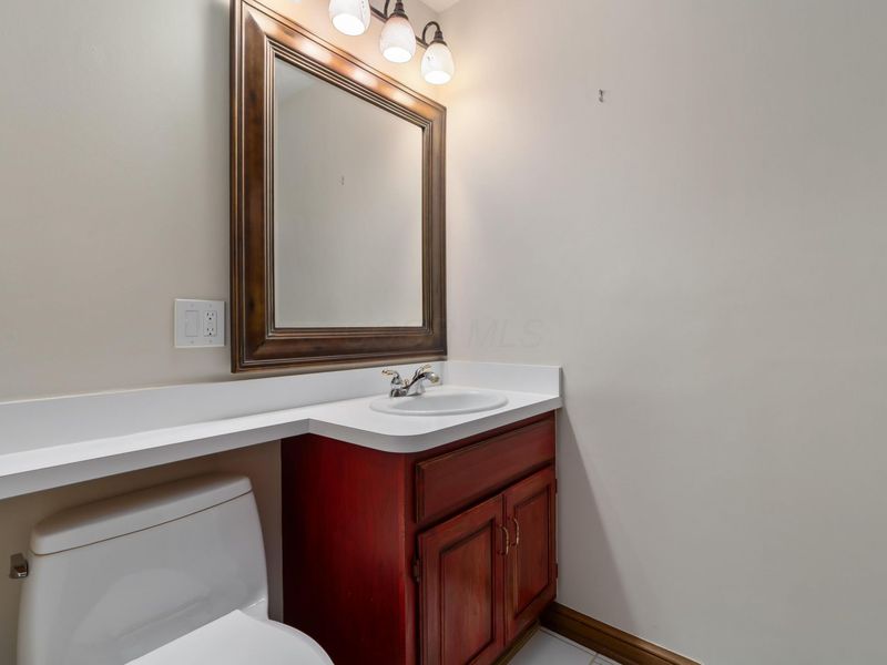 181 Whieldon Lane , Worthington, OH 43085 Photo 36