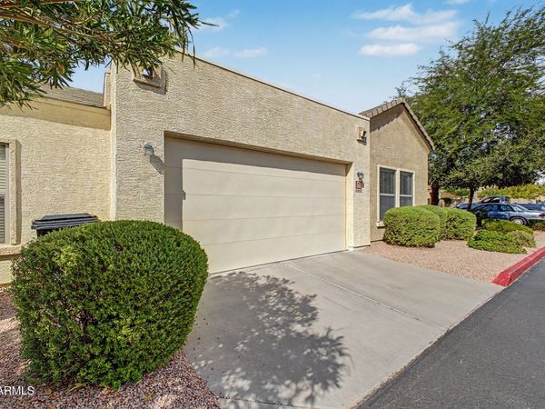 2565 E SOUTHERN Avenue, Unit 51, Mesa, AZ 85204