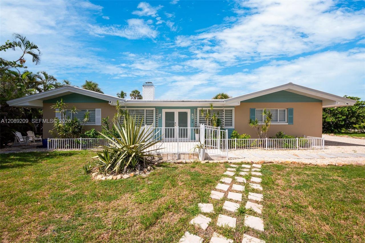5885 Pine Tree , Sanibel, FL 33957 Photo