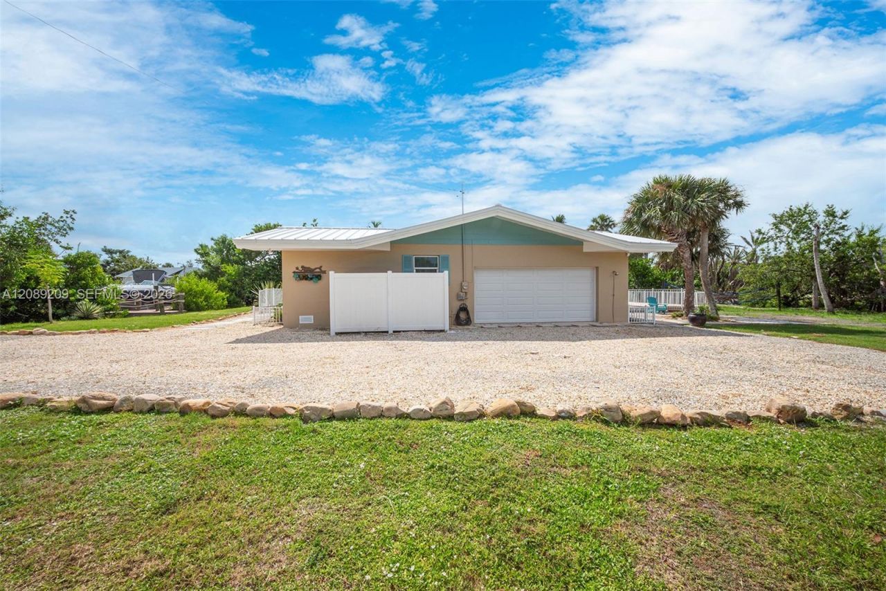 5885 Pine Tree , Sanibel, FL 33957 Photo