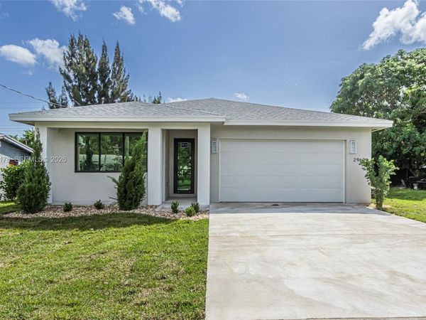2960 NW 24th Ave , Oakland Park, FL 33311