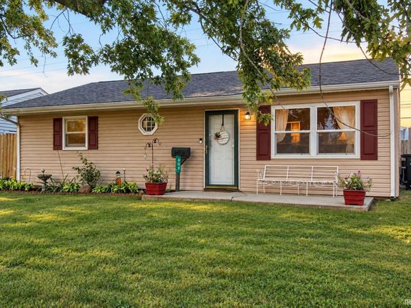 609 Outer Drive, Frankfort, IN 46041