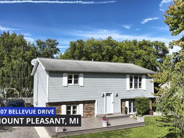 7107 Bellevue Drive, Mt. Pleasant, MI 48858