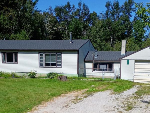 2066 Bradbury Road, Alpena, MI 49707