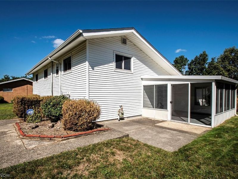 28723 Tudor Drive , North Olmsted, OH 44070 Photo 6