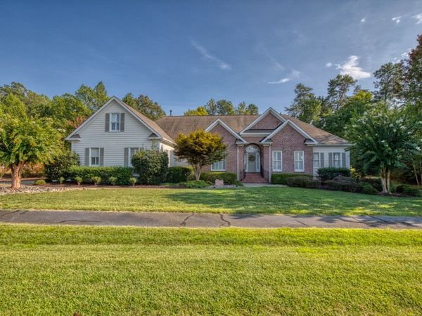 9960 Mill Pond Run , Toano, VA 23168