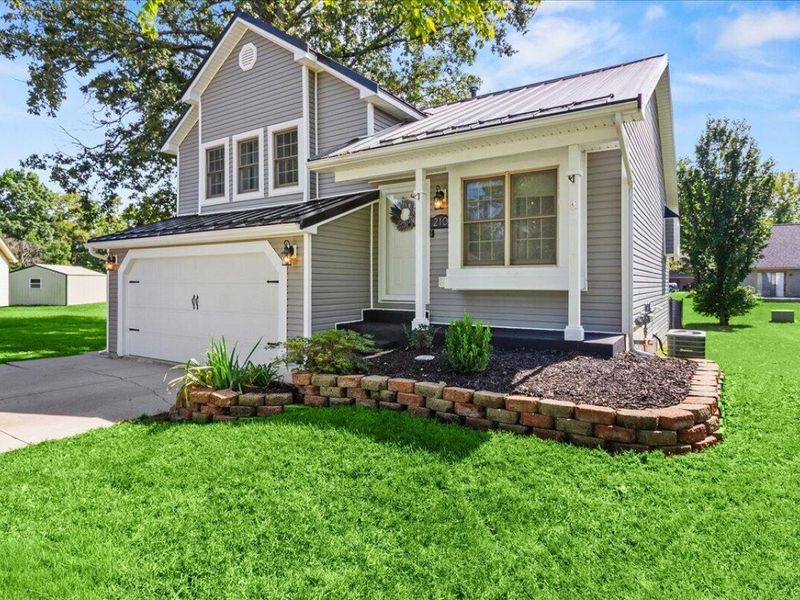 210 White Oaks Court, Russells Point, OH 43348 Photo 4