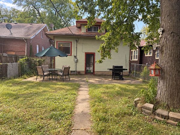 15633 Myrtle Avenue , Harvey, IL 60426