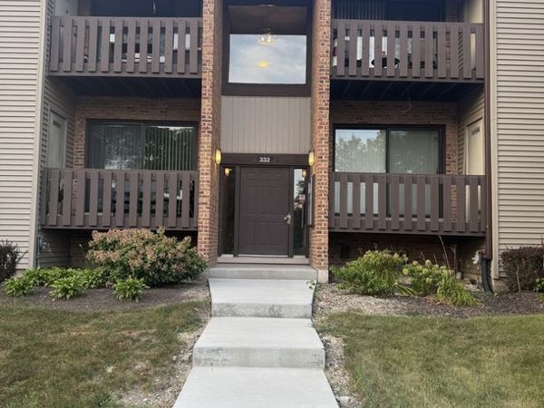 332 Sheridan Drive , Unit 1C, Willowbrook, IL 60527