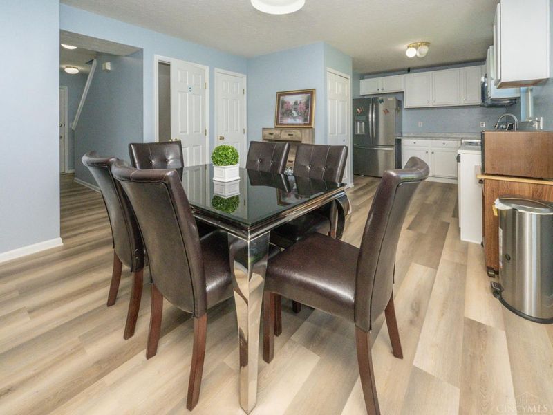12085 Brookway Drive, Springfield Township, OH 45240 Photo 13