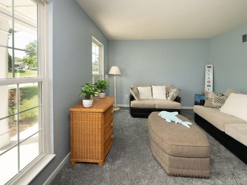 12085 Brookway Drive, Springfield Township, OH 45240 Photo 5