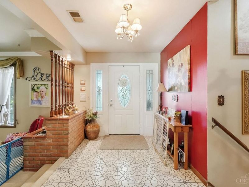 6272 Hendrickson Road, Turtle Creek Township, OH 45044 Photo 7