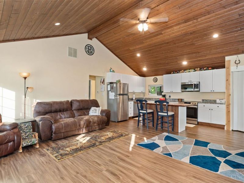 4193 Dela Palma Road, Williamsburg Township, OH 45176 Photo 8