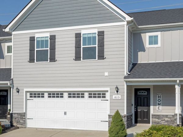 1615 Calcutta Dr, Murfreesboro, TN 37128