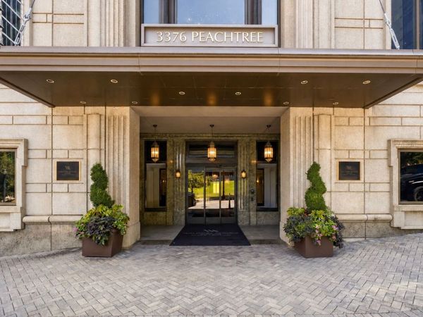 3376 Peachtree Road NE, Unit 42A, Atlanta, GA 30326