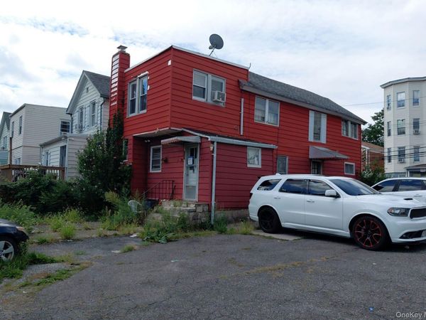 2 Alder Street , Yonkers, NY 10701