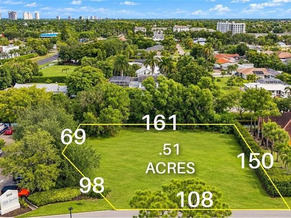 3900 Via Del Rey, BONITA SPRINGS, FL 34134