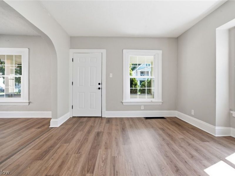 1216 E 168th Street, Cleveland, OH 44110 Photo 4