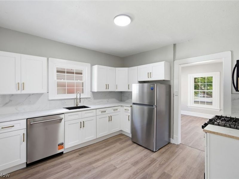 1216 E 168th Street, Cleveland, OH 44110 Photo 7