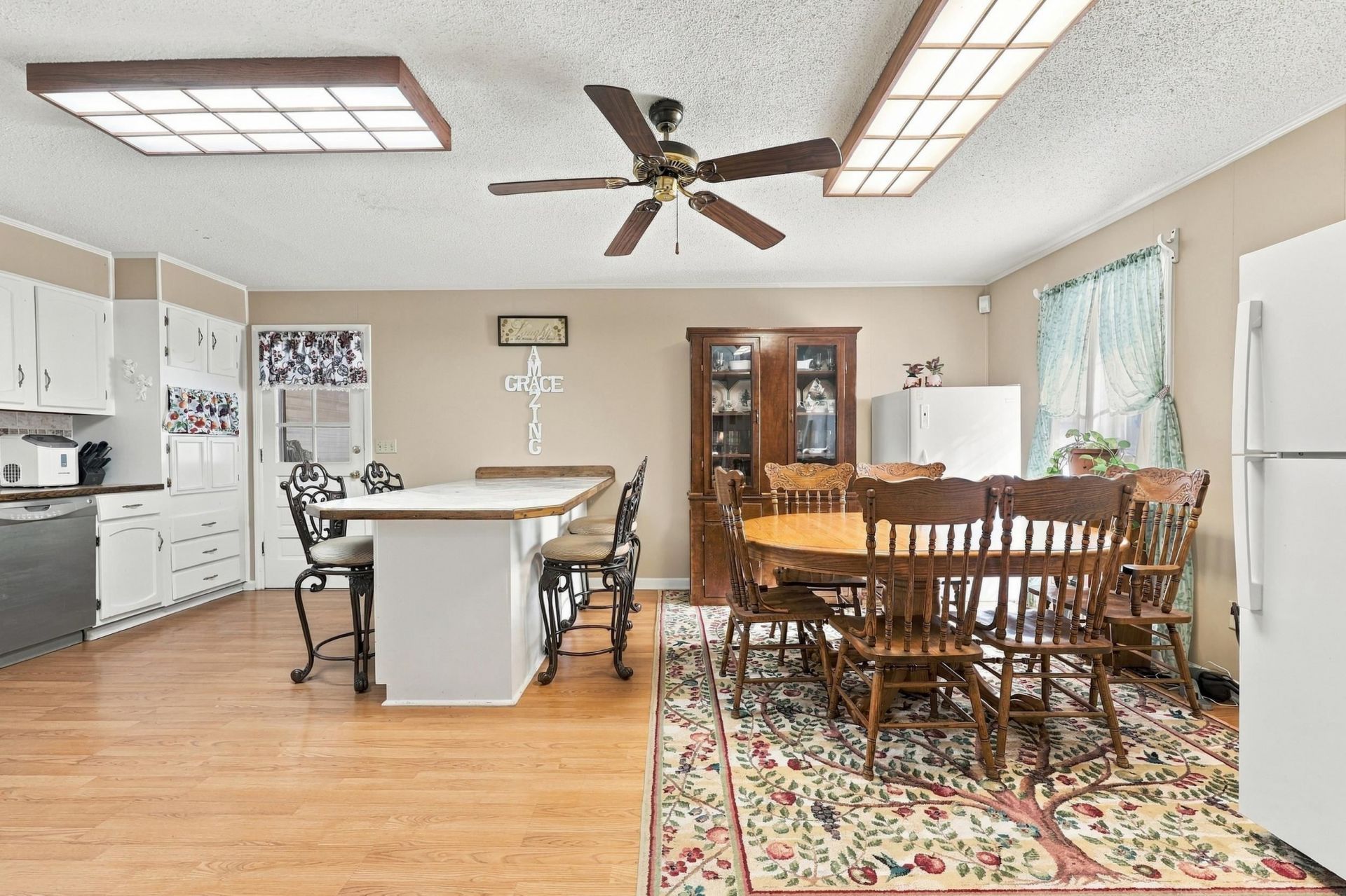 228 Jessamine Ave. Photo 9