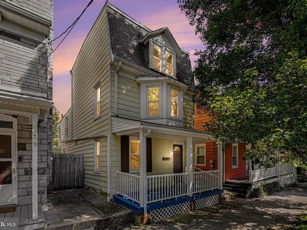 173 N WATER STREET, SPRING GROVE, PA 17362