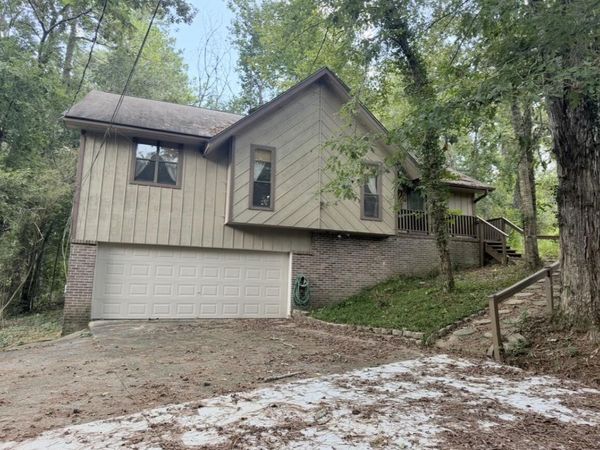 18 Sara Ln., Hattiesburg, MS 39402