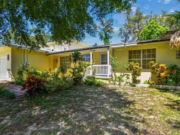 1377 S WASHINGTON AVENUE , CLEARWATER, FL 33756