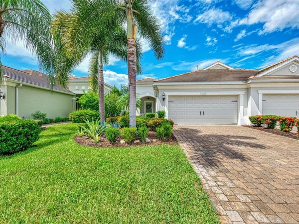 4850 MAYMONT PARK CIRCLE , BRADENTON, FL 34203