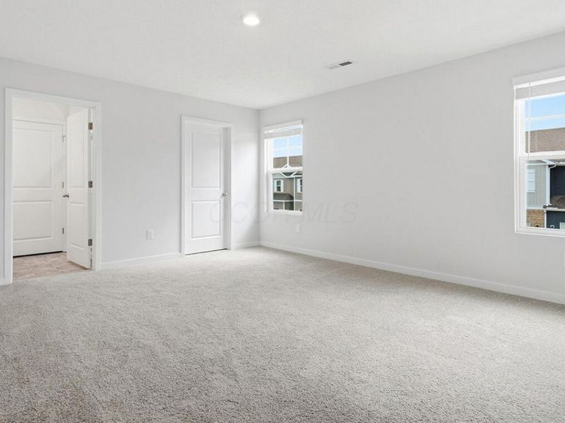 1389 Marinelli Drive E, Columbus, OH 43228 Photo 15