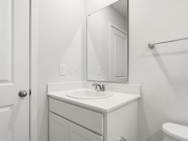 1389 Marinelli Drive E, Columbus, OH 43228 Photo 31