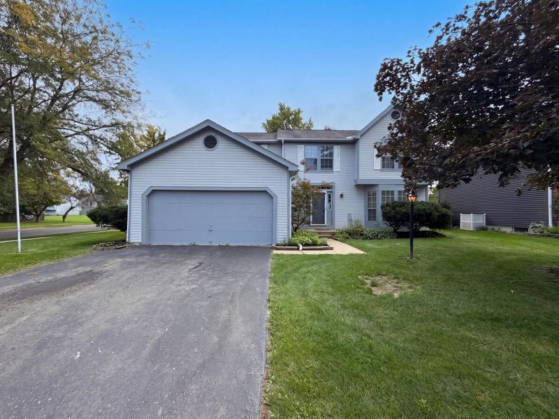 5357 Carina Court , Hilliard, OH 43026 Photo 2