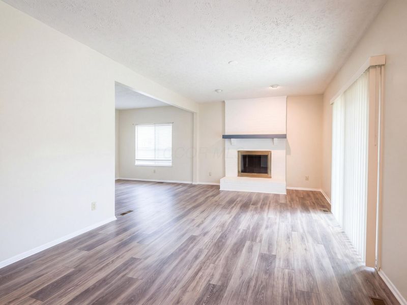 5357 Carina Court , Hilliard, OH 43026 Photo 4