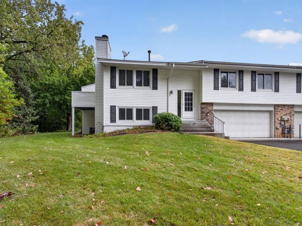 3874 Dolomite Drive, Eagan, MN 55122