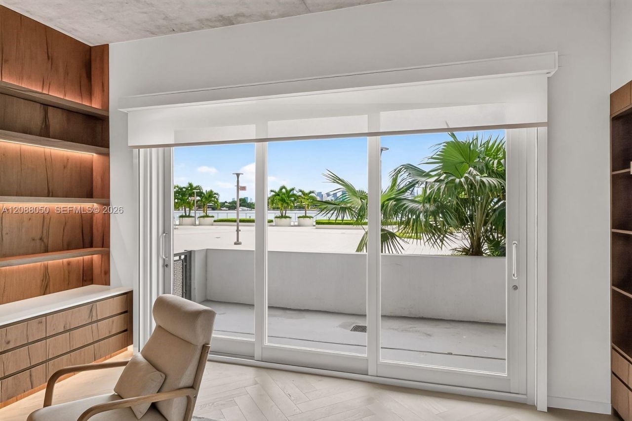 1000 West Ave, Unit BS101, Miami Beach, FL 33139 Photo