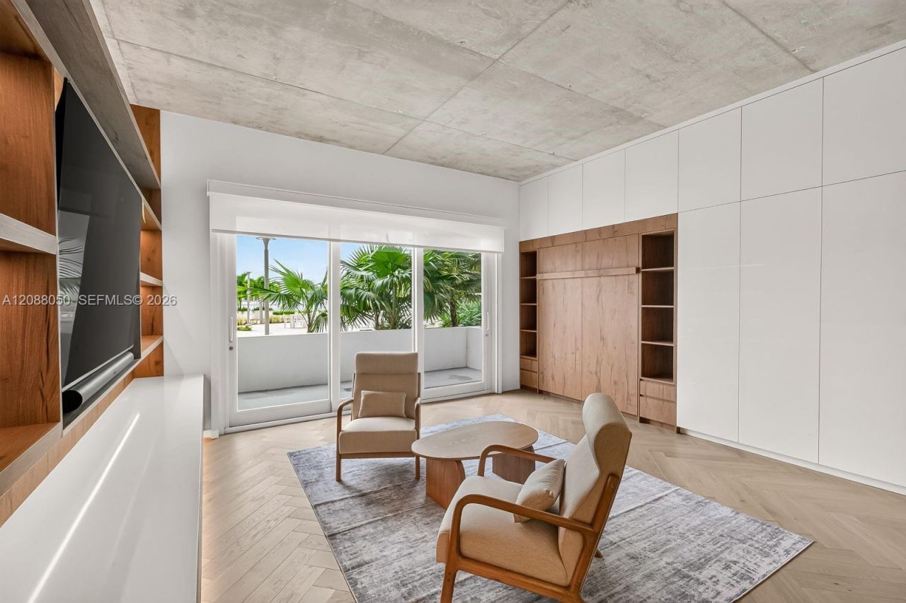 1000 West Ave, Unit BS101, Miami Beach, FL 33139 Photo