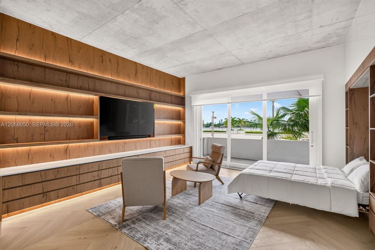 1000 West Ave, Unit BS101, Miami Beach, FL 33139 Photo