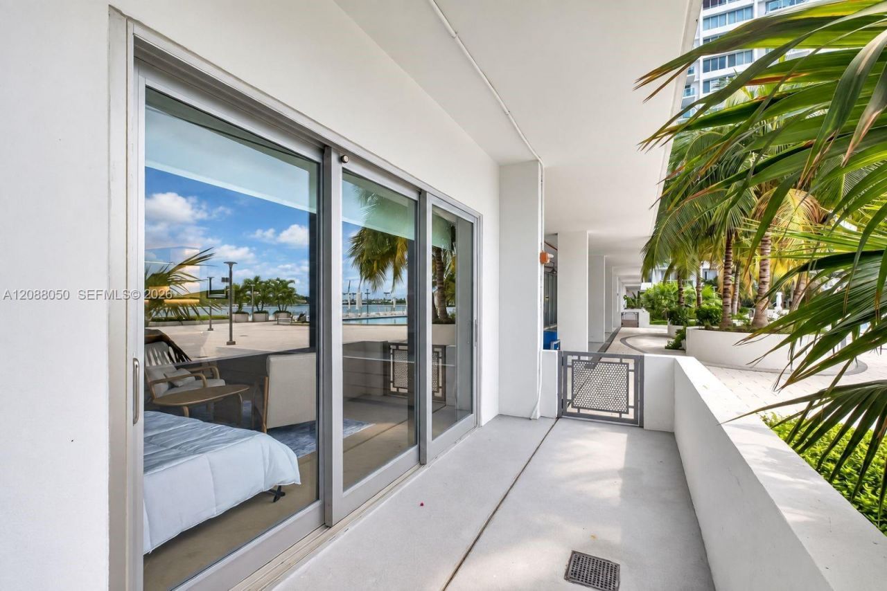 1000 West Ave, Unit BS101, Miami Beach, FL 33139 Photo