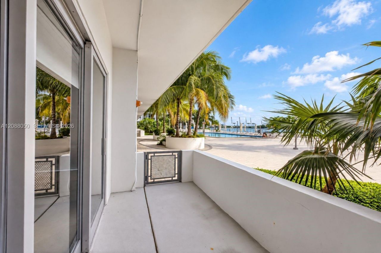 1000 West Ave, Unit BS101, Miami Beach, FL 33139 Photo