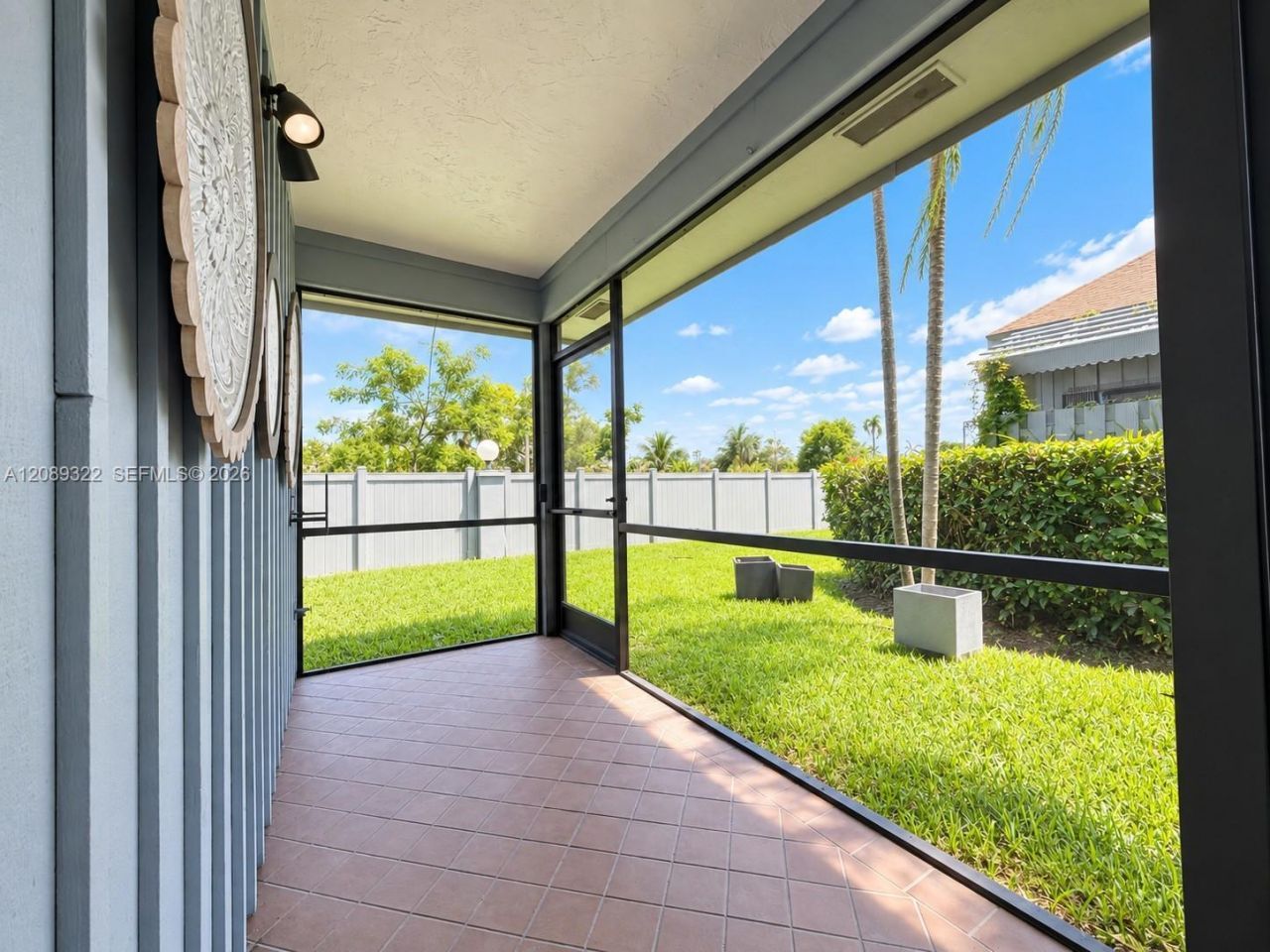 1541 N 14th Ter , Unit 1541, Hollywood, FL 33020 Photo
