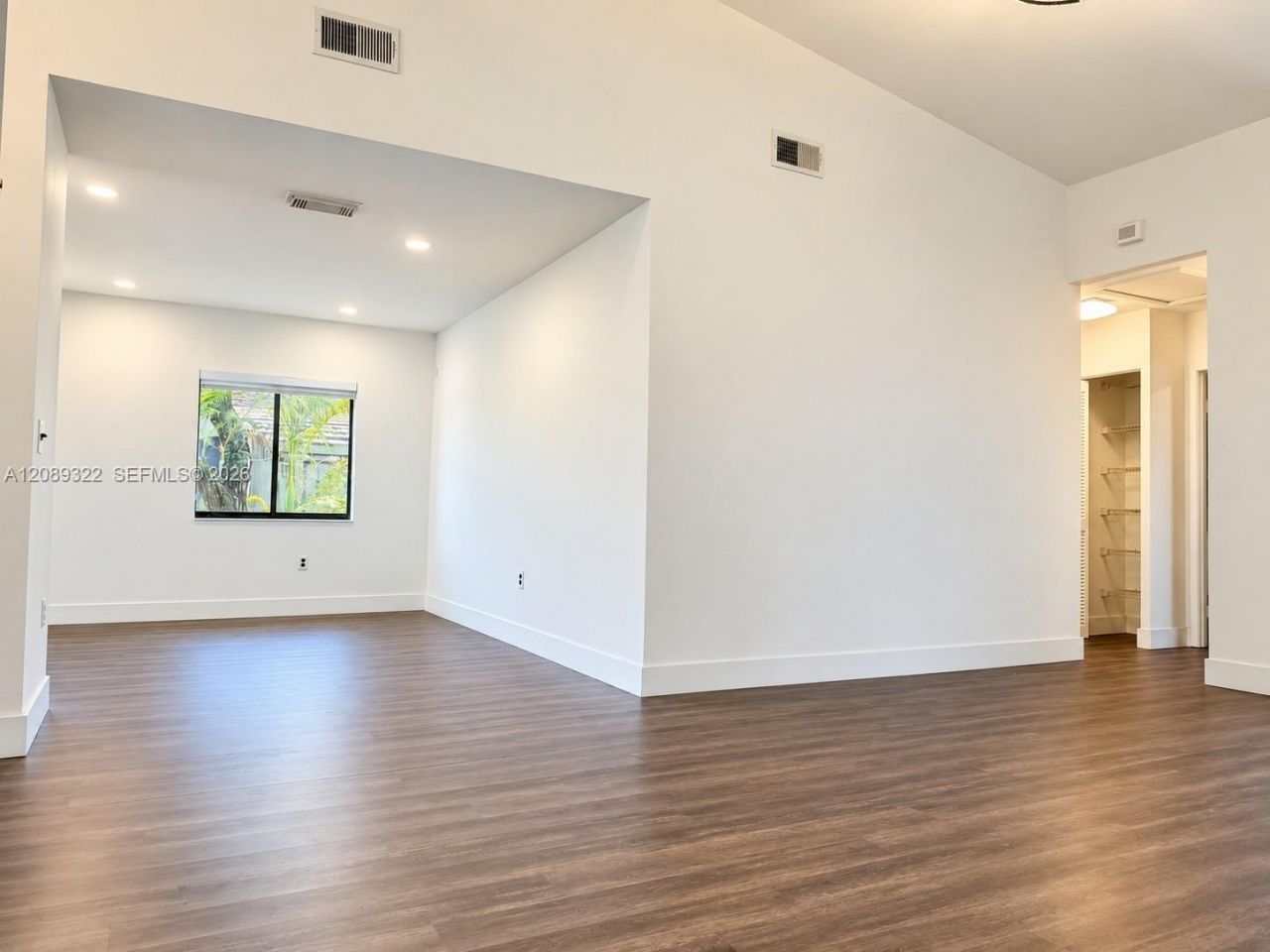 1541 N 14th Ter , Unit 1541, Hollywood, FL 33020 Photo