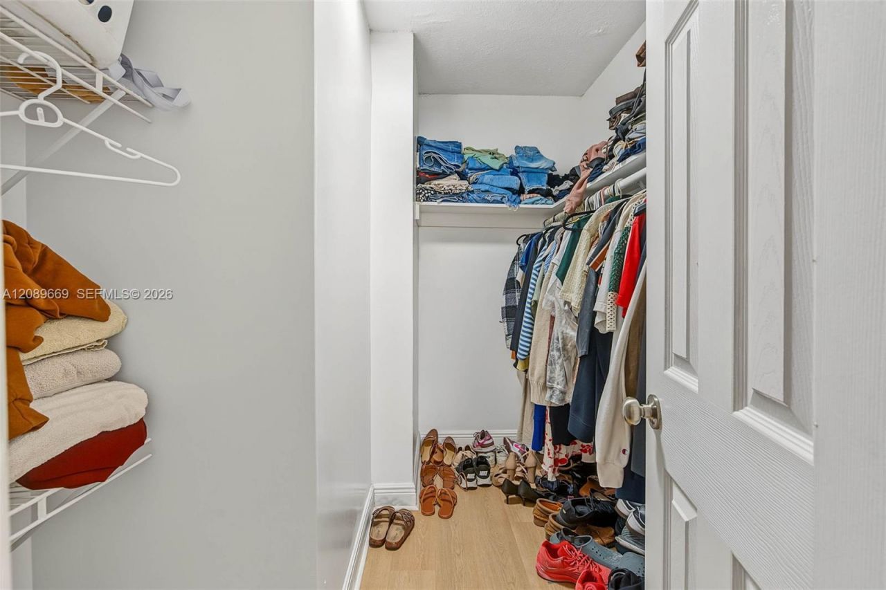 8307 SW 142nd Ave, Unit E311, Miami, FL 33183 Photo