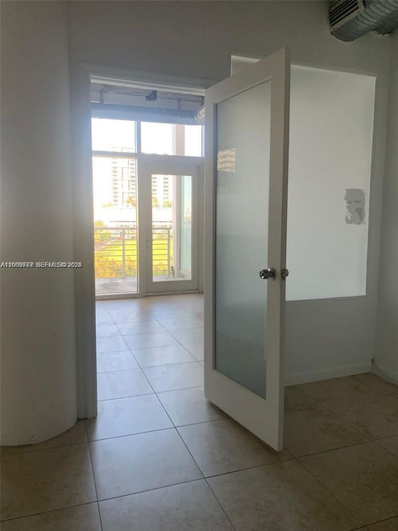 3250 NE 1st Ave , Unit 303, Miami, FL 33137 Photo