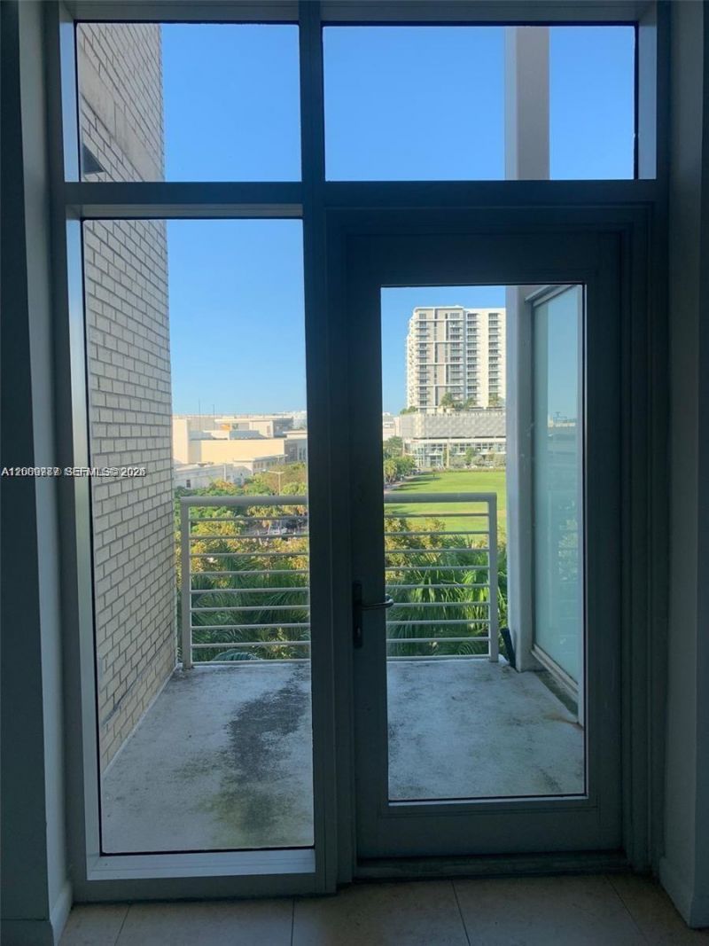 3250 NE 1st Ave , Unit 303, Miami, FL 33137 Photo