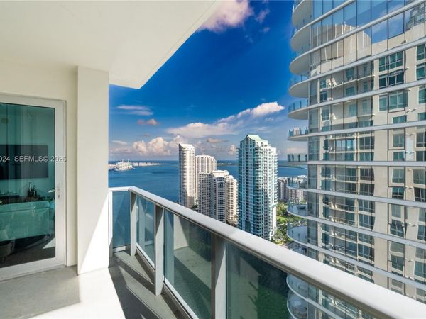 300 S Biscayne Blvd , Unit T-3504, Miami, FL 33131