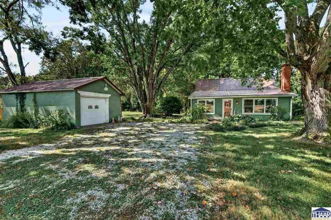 10551 S Hutchinson Street, Terre Haute, IN 47802 Main Photo