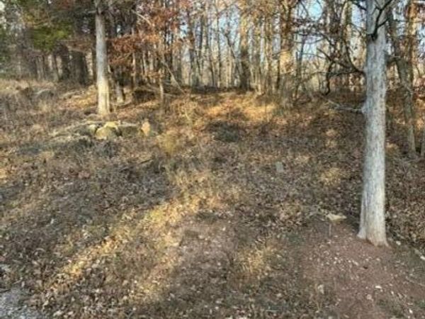 1818 N Lake Sherwood Drive , Marthasville, MO 63357