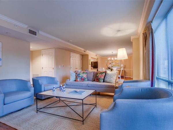 4242 Lomo Alto Drive, Unit N13, Highland Park, TX 75219