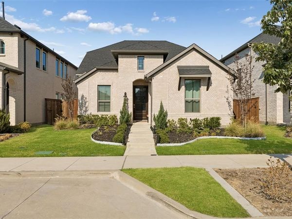 2813 Epping Way , Celina, TX 75009